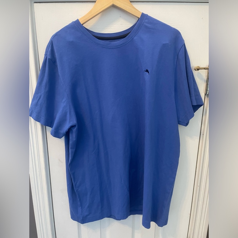 Tommy Bahama blue t-shirt